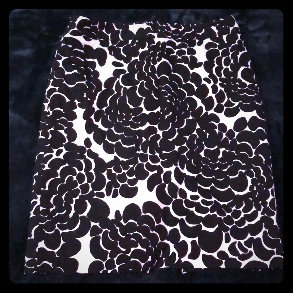 Van Heusen Floral Pencil Skirt
